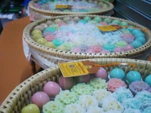 ขายขนมไทย