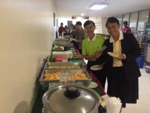 รับจัดบุฟเฟ่ต์