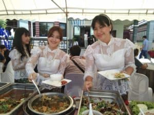 รับจัดบุฟเฟ่ต์