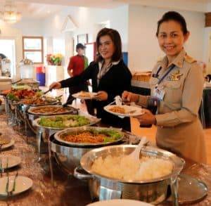รับจัดบุฟเฟ่ต์