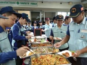 รับจัดบุฟเฟ่ต์