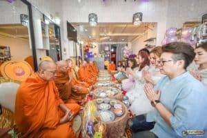 ทำบุญบ้าน