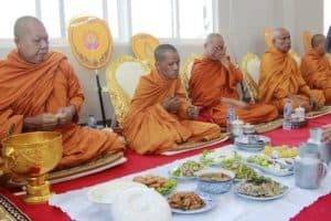 ทำบุญบ้าน