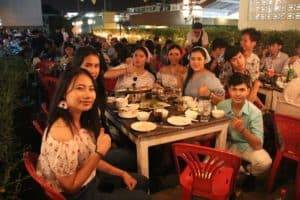 โต๊ะจีน