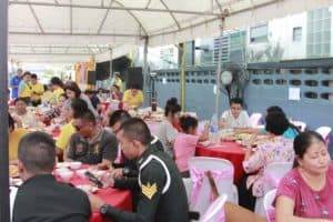 โต๊ะจีน